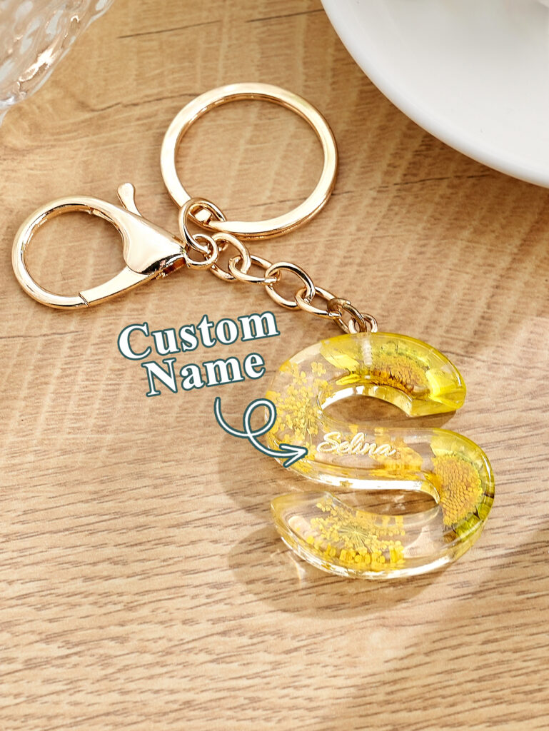 personalised-flower-keychain