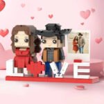 love-brick-figure-gift