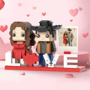 love-brick-figure-gift